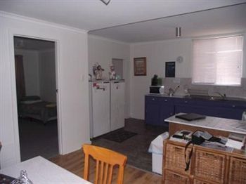 Aly'S Cottage Broken Hill Exterior photo